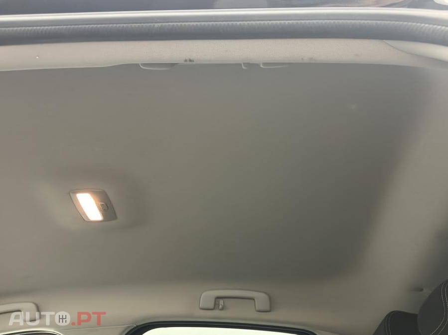 Renault Arkana 1.6 E-Tech Business