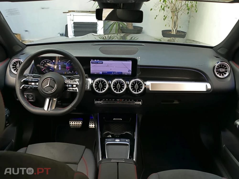 Mercedes-Benz GLB 180 d AMG Line