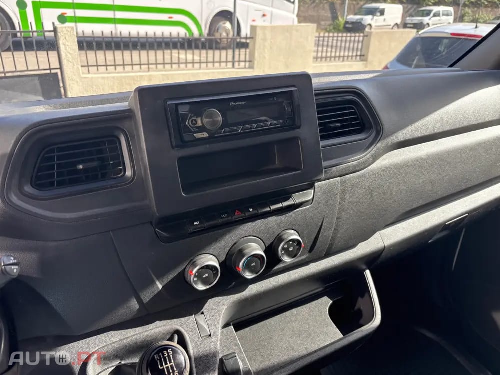 Renault Master 2.3 dCi L2 3.5T CD