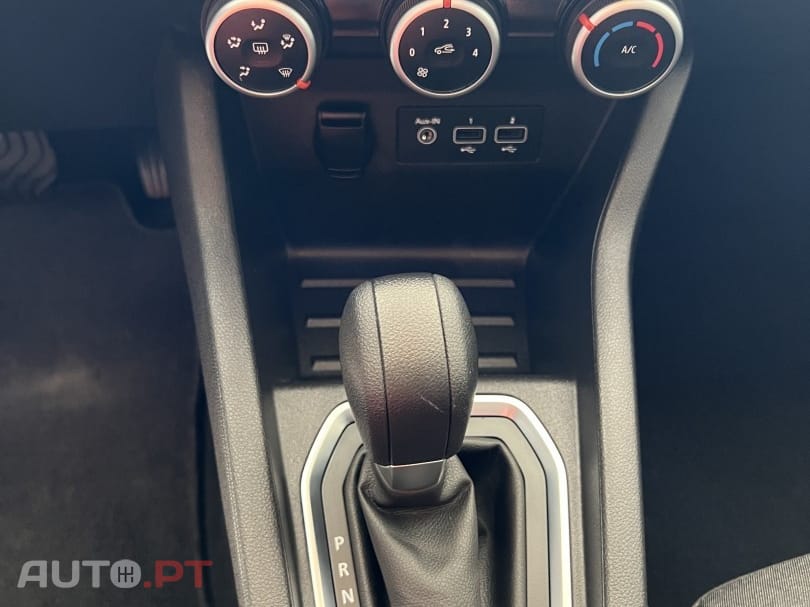 Renault Clio 1.0 TCe Intens CVT