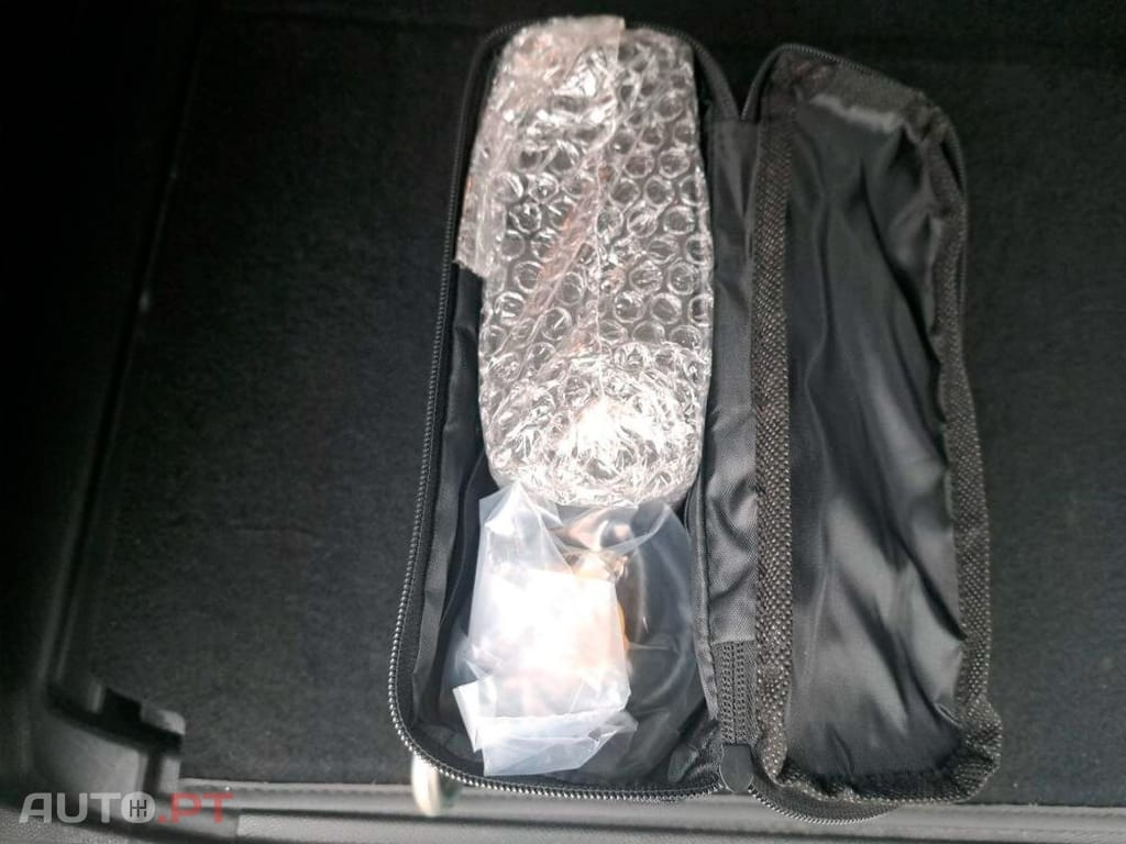 Peugeot 3008 1.6 Hybrid GT Pack e-EAT8