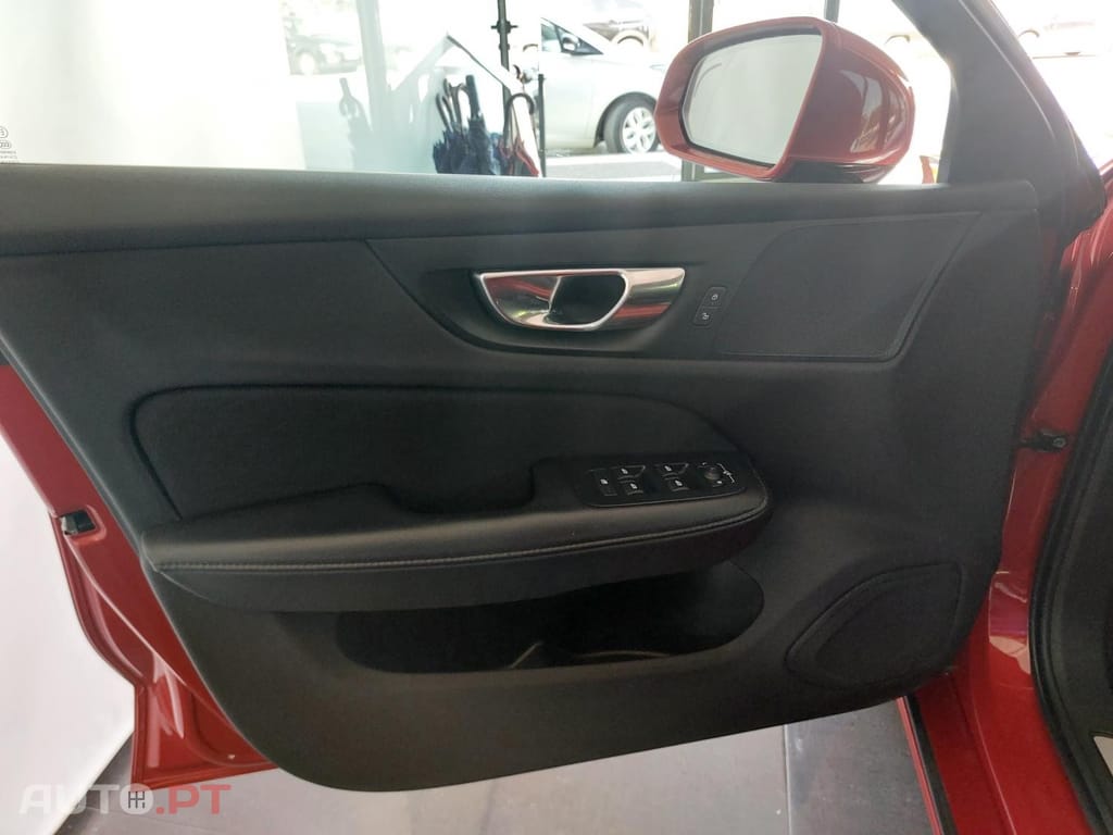 Volvo V60 2.0 T6 AWD TE Inscription Expression