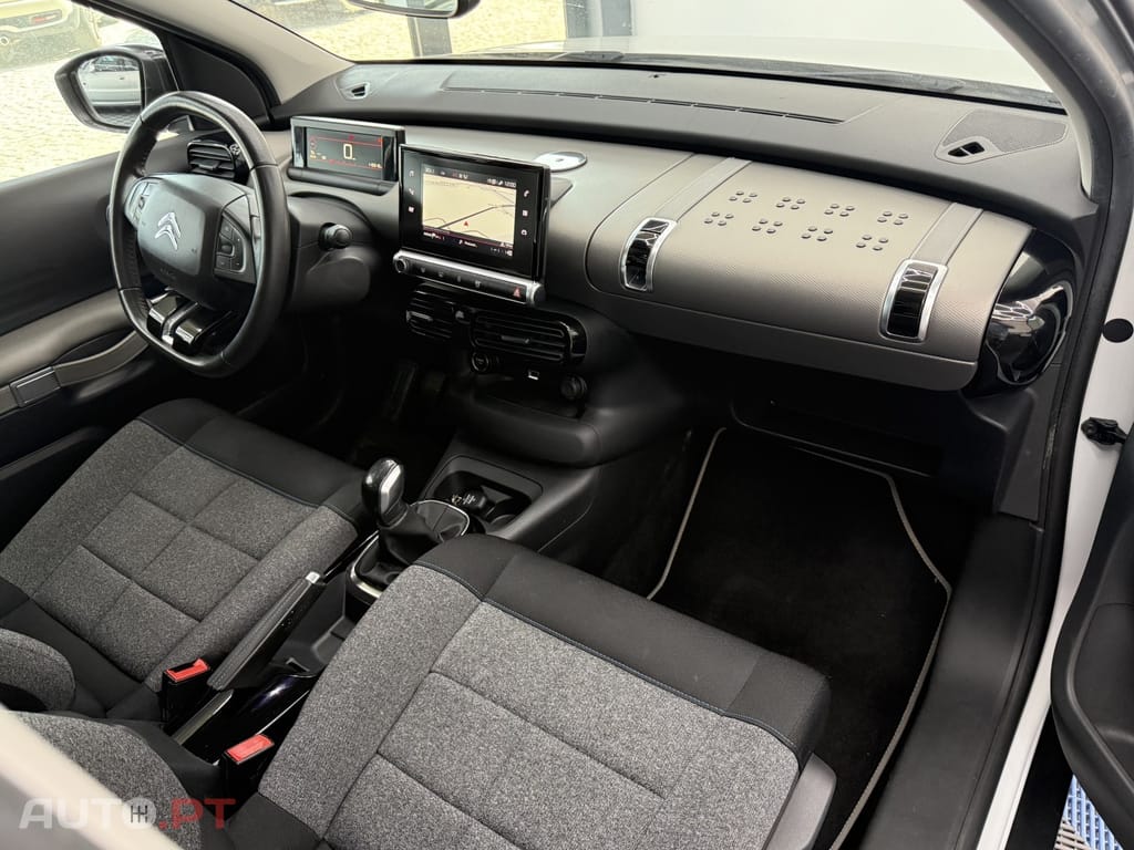Citroen C4 Cactus 1.2 PureTech Shine Pack