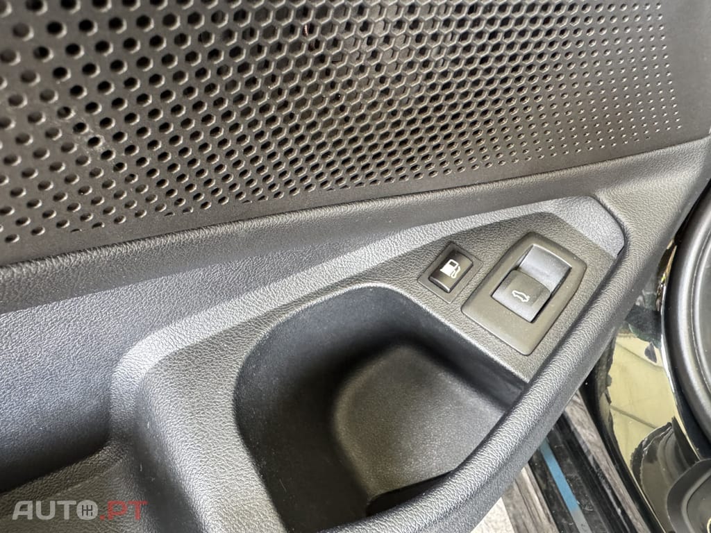 BMW 330 e Touring Corporate Edition Auto