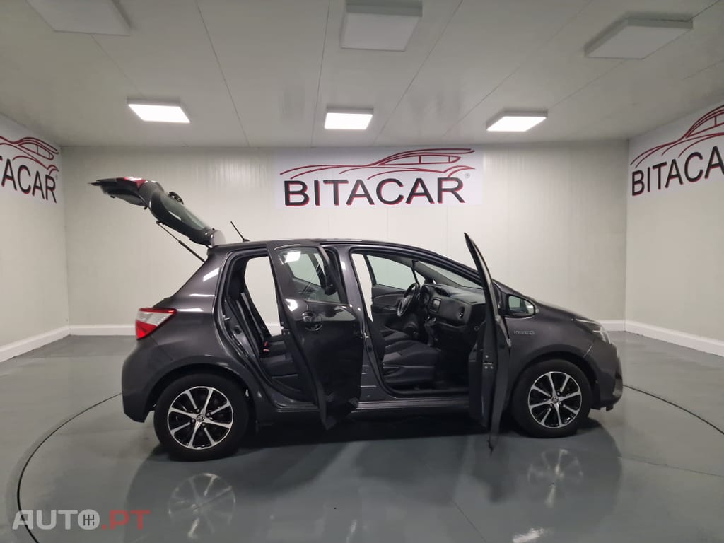 Toyota Yaris 1.5 HSD Comfort