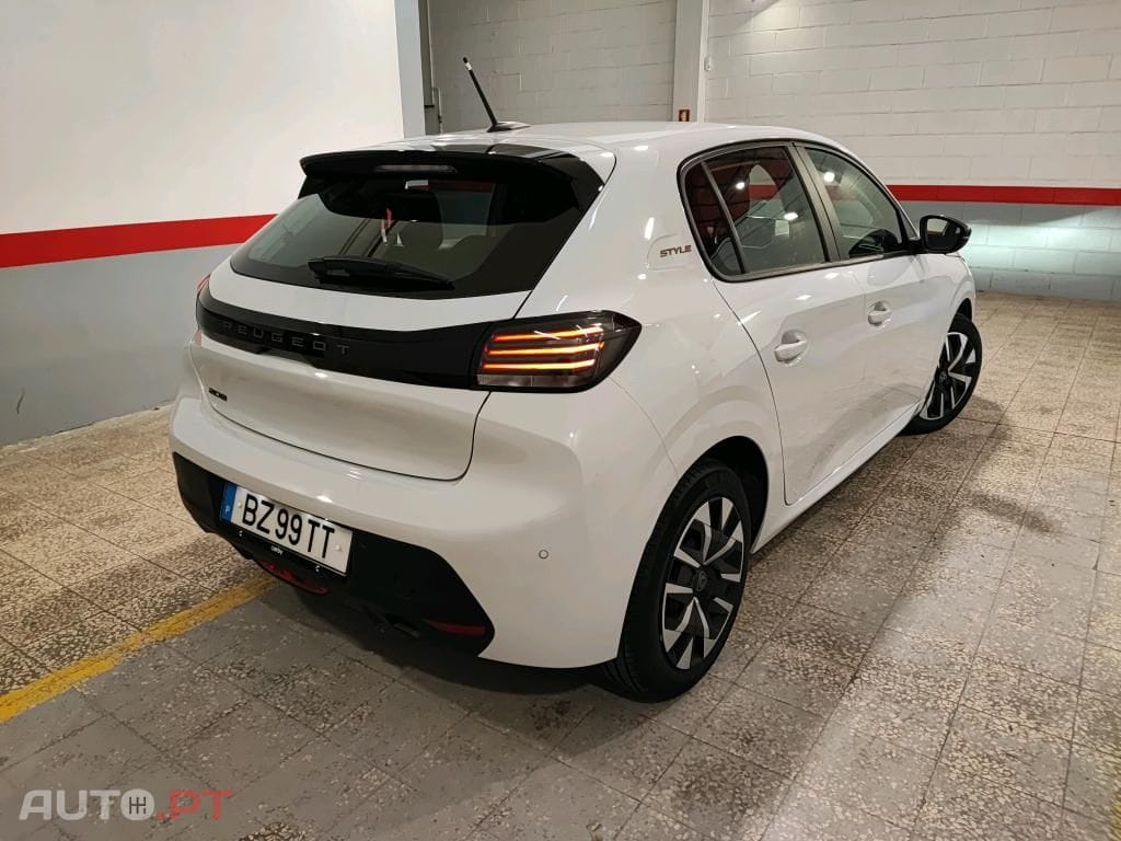 Peugeot 208 1.2 Style