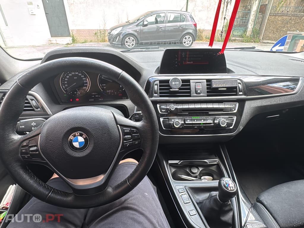 BMW 116 F20