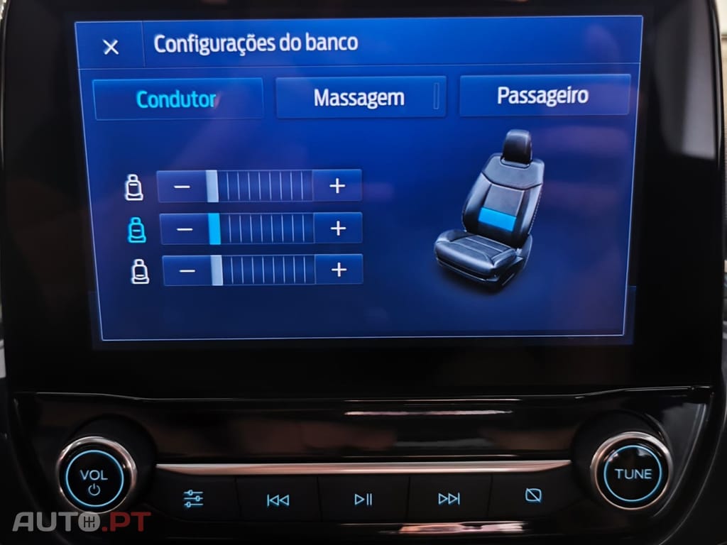 Ford Puma 1.0 EcoBoost MHEV Titanium