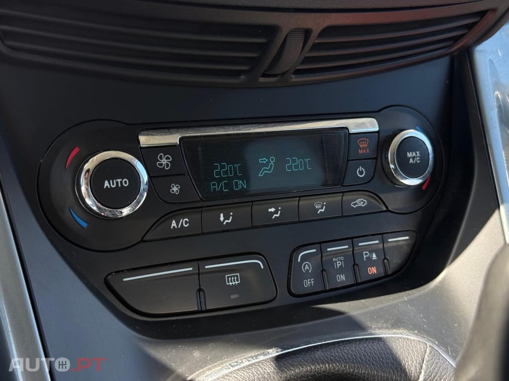 Ford Grand C-Max 1.0 EcoBoost S&S Titanium