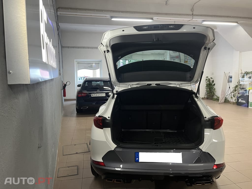 Cupra Formentor 1.4 e-Hybrid DSG VZ