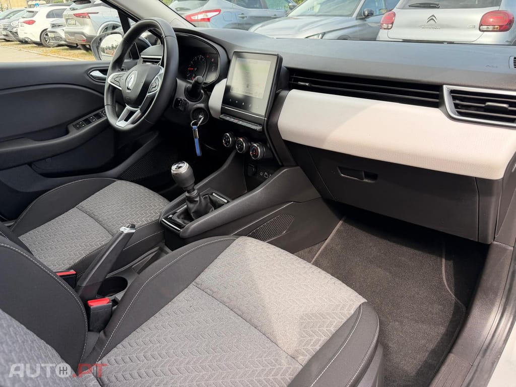 Renault Clio 1.0 TCe Intens Bi-Fuel
