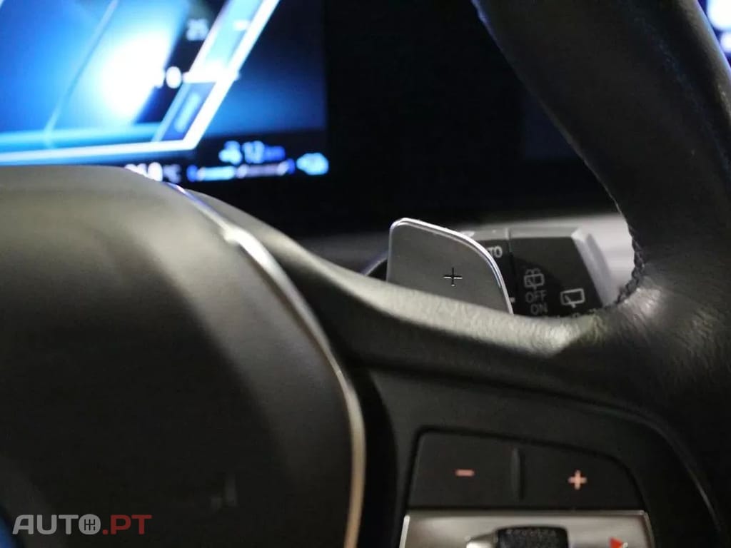 BMW 320 e Line Sport Auto