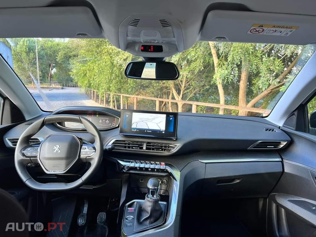 Peugeot 3008 PureTech 130 Stop & Start GPF Active Pack