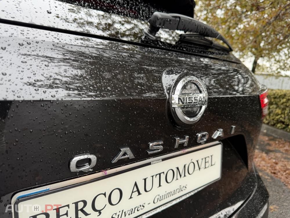 Nissan Qashqai 1.3 DIG-T N-Connecta J18