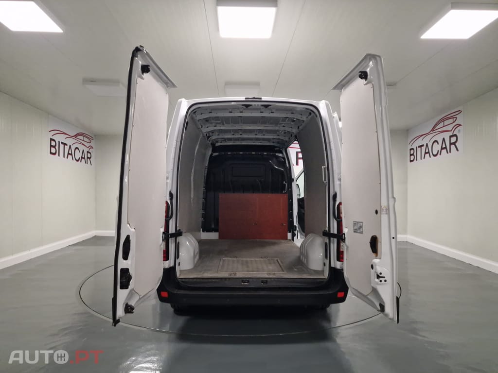 Renault Master L2H2 3.5T 2.3 DCI 130CV GPS CAM. TRASEIRA IVA DEDUTIVEL