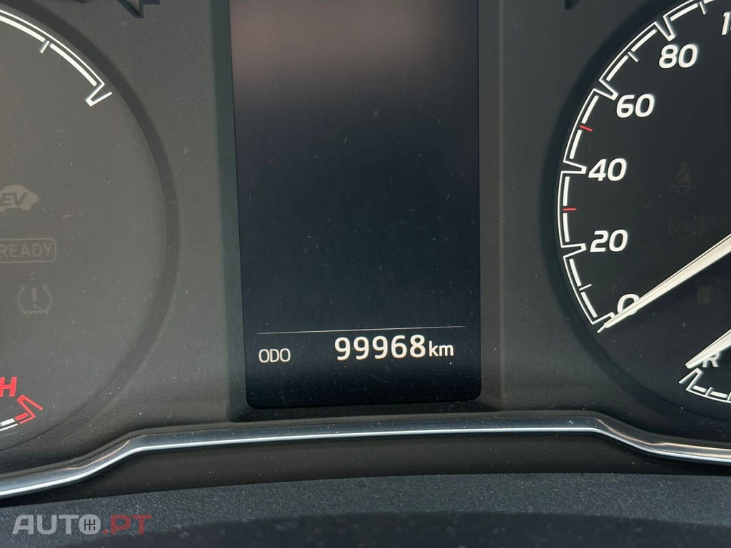 Toyota Yaris 1.5 HSD Comfort +P.Style+P.Techno