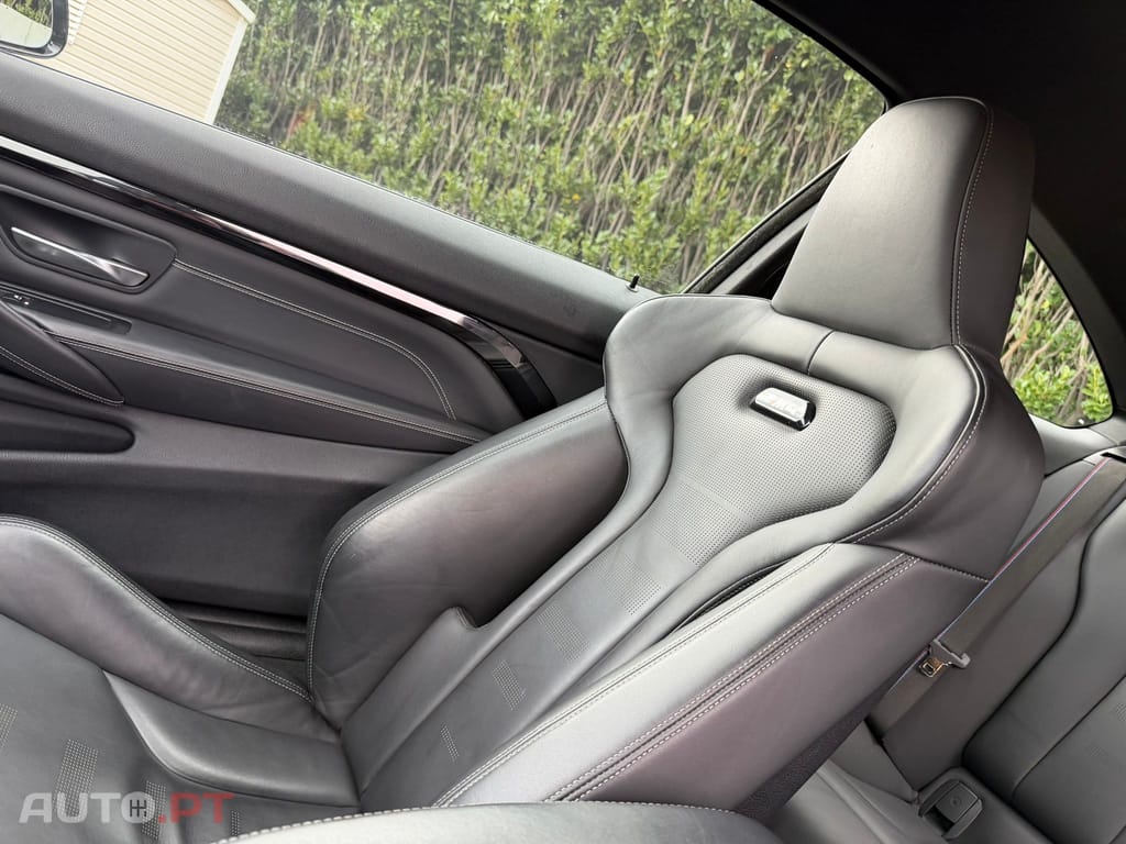 BMW M4 DKG Competition