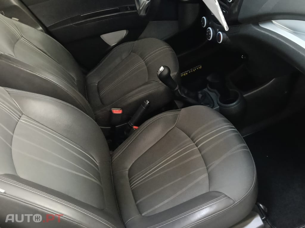 Chevrolet Spark 1.0 L Bi-Fuel