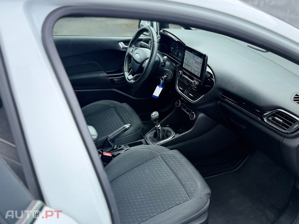 Ford Fiesta 1.0 T EcoBoost Titanium