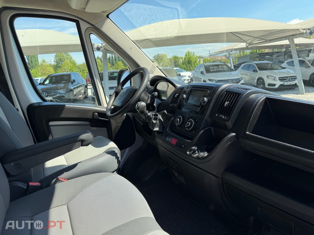 Peugeot Boxer 3.0HDI 180CV L3H2 3LUG Full Extras