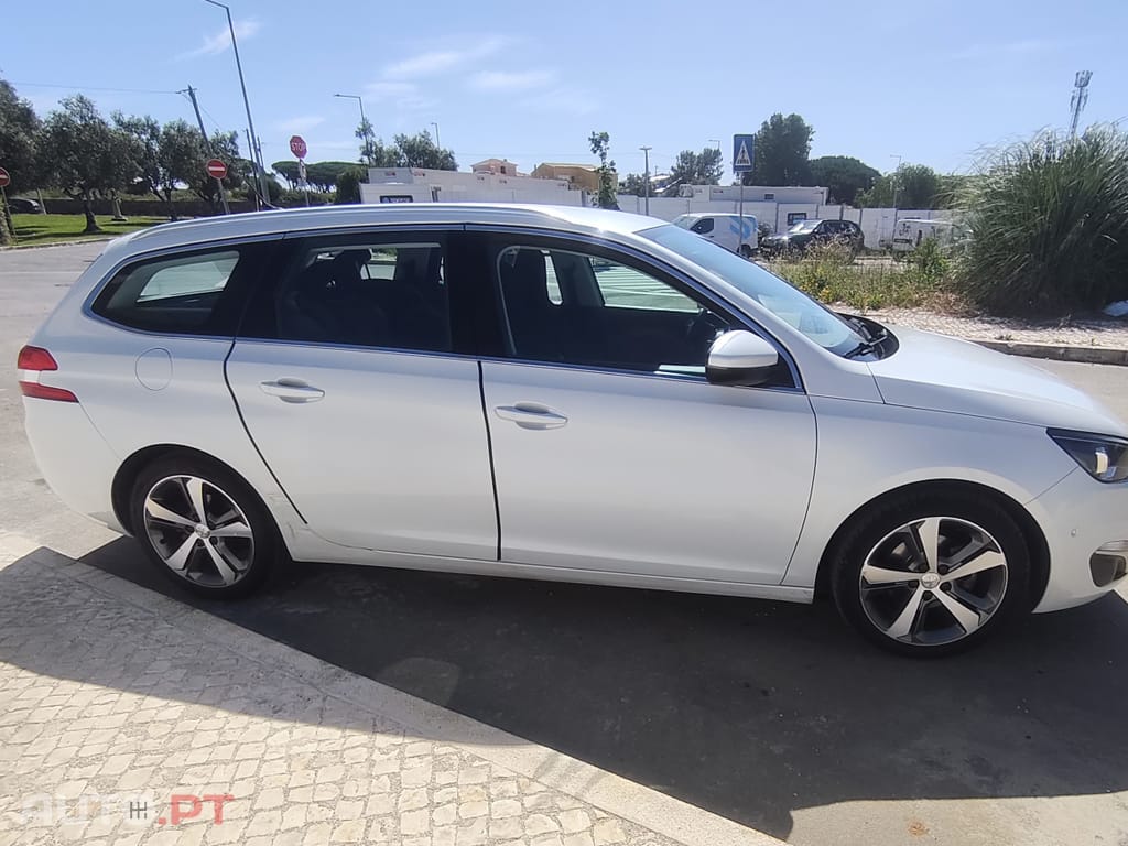Peugeot 308 SW II SW 1.6 BlueHDi 120cv Allure (T9)