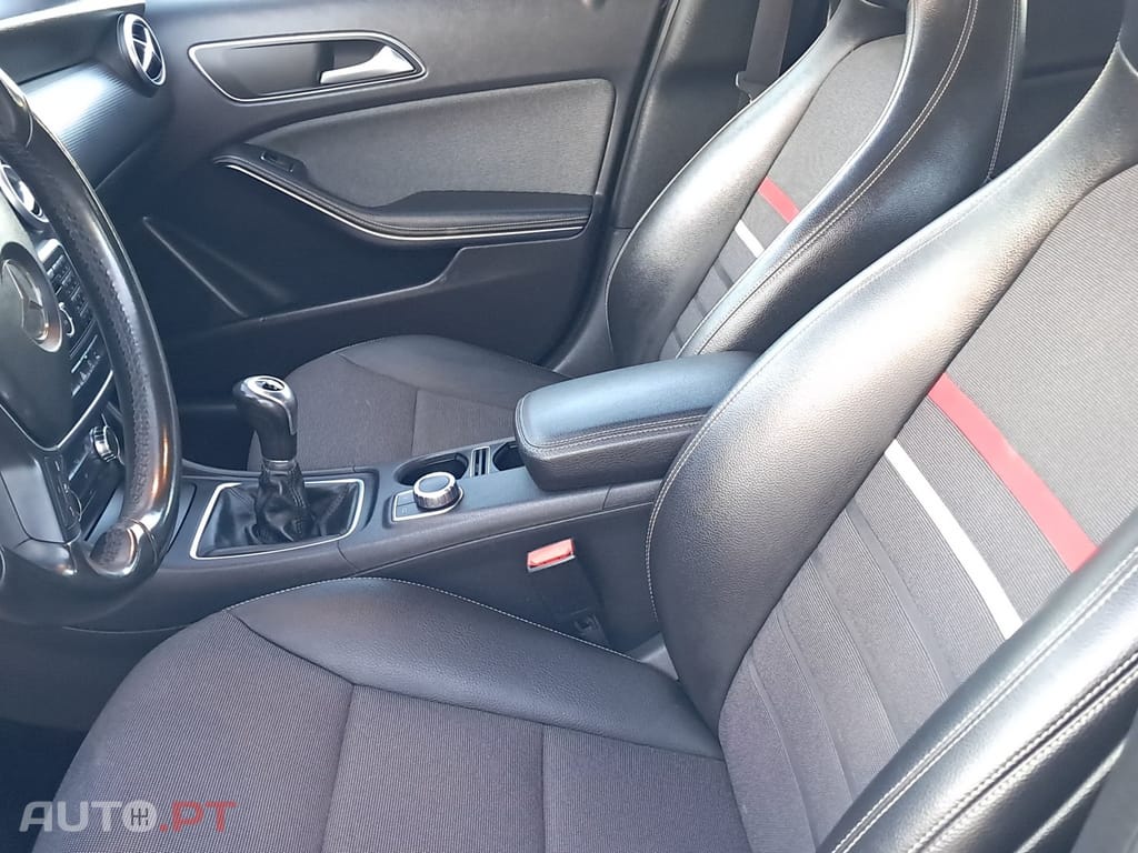 Mercedes-Benz A 180 CDI (BlueEFFICIENCY) Urban