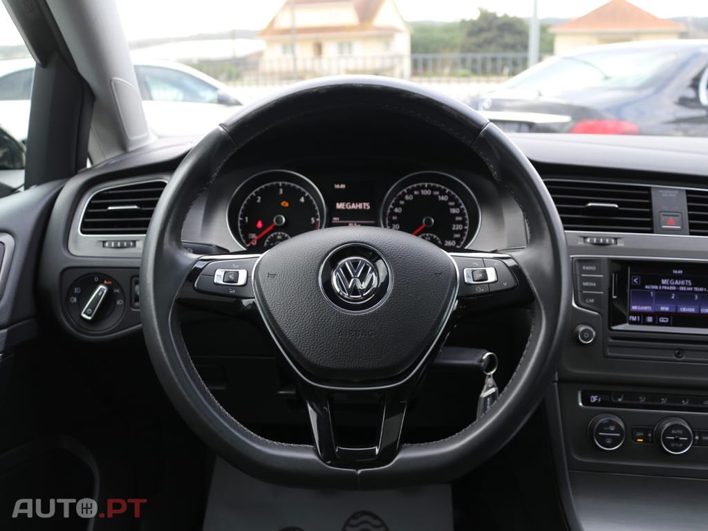 Volkswagen Golf 2.0 TDi Confortline