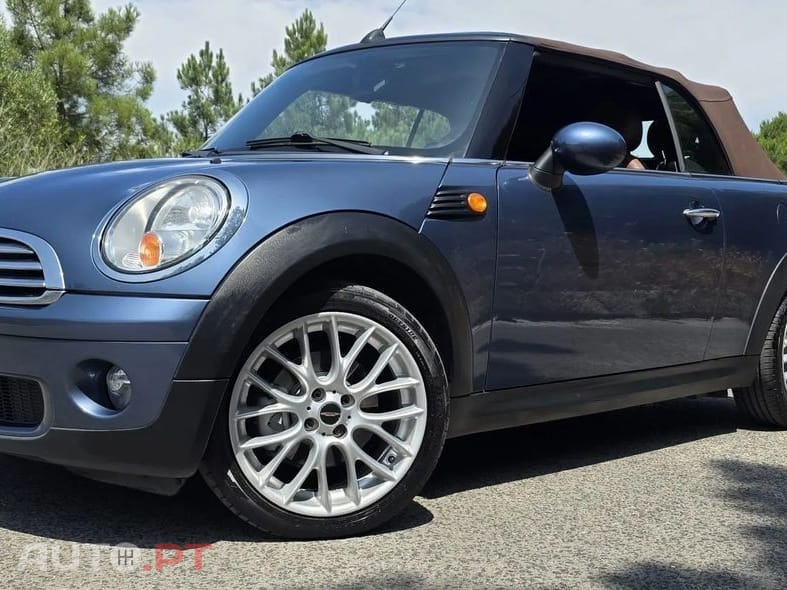 MINI Cabrio Cooper