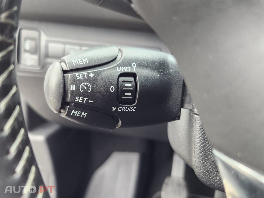 Peugeot 308 1.5 BlueHDi Business Line