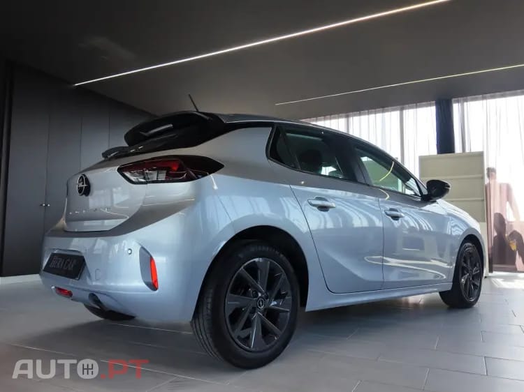 Opel Corsa 1.2 T Edition