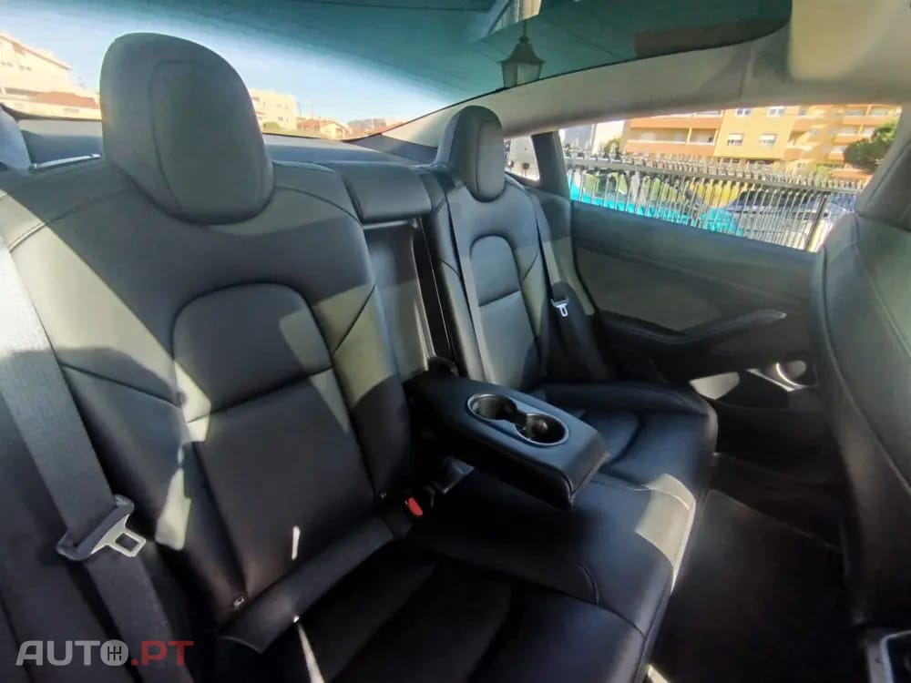 Tesla Model 3 Long Range Tração Traseira