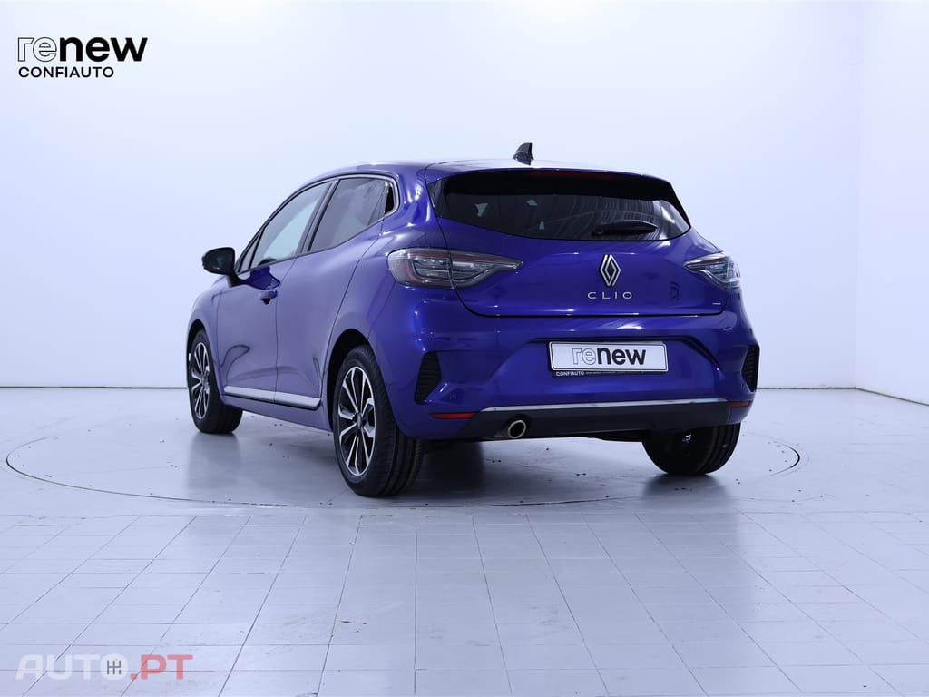 Renault Clio 1.0 Tce Techno — fotografia 3