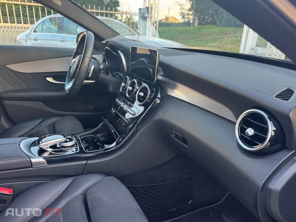 Mercedes-Benz C 300 de AMG Line