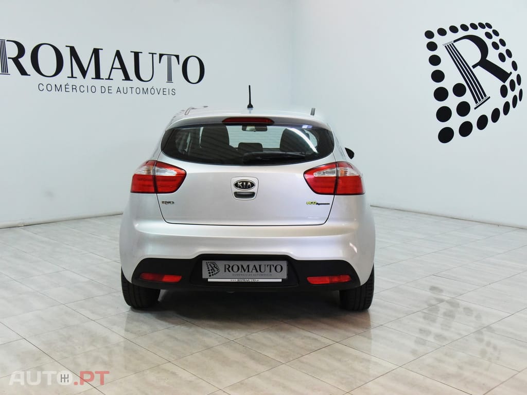 Kia Rio 1.1 CRDi EX