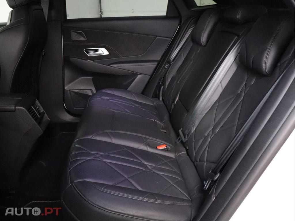 DS DS7 Crossback  E-Tense Performance Line EAT8