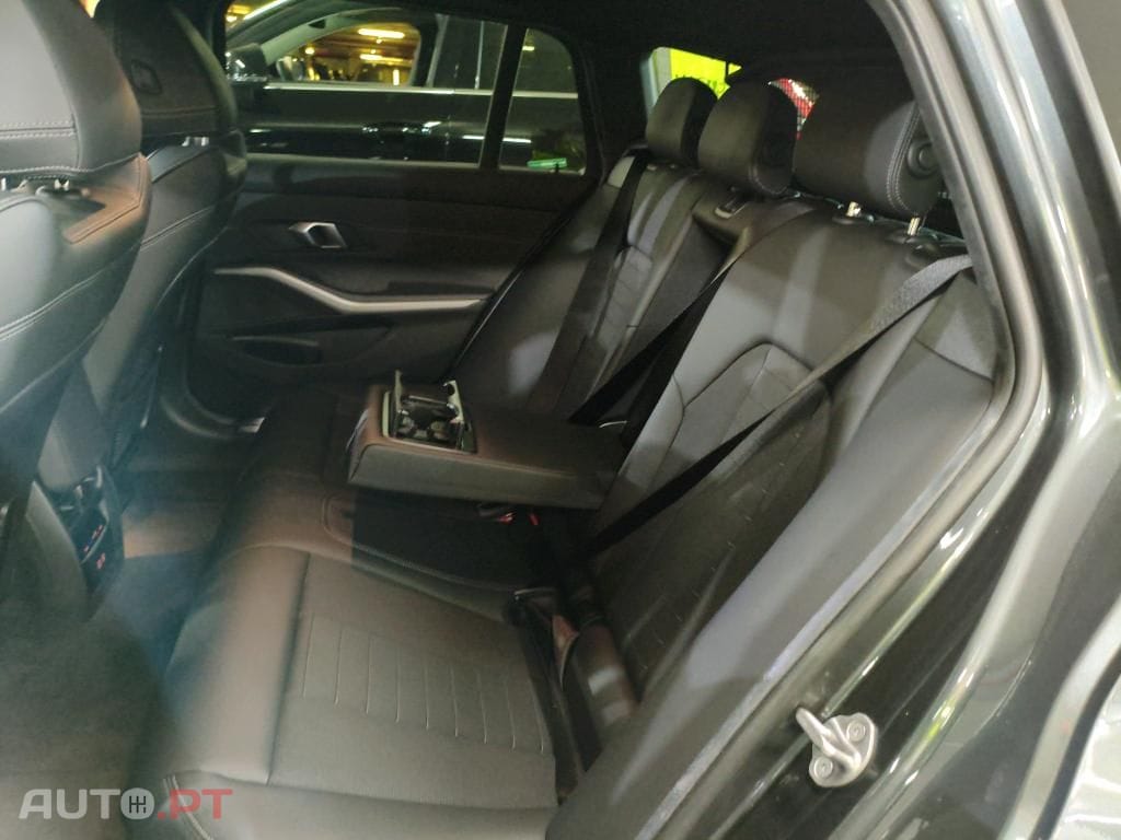 BMW 320 e Corporate Edition Auto