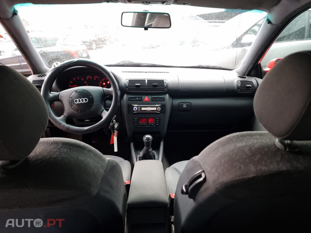 Audi A3 1.6