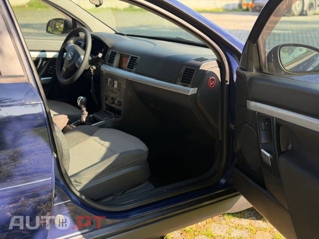 Opel Vectra Caravan 1.9 CDTi Executive