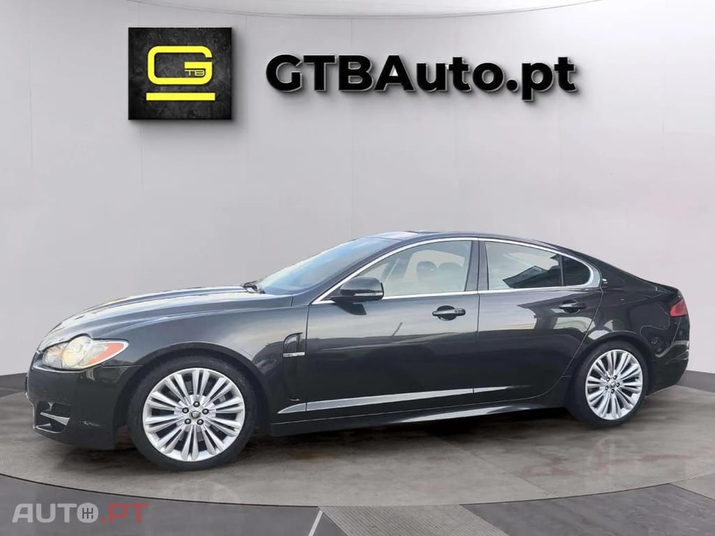 Jaguar XF 3.0 D SPORT