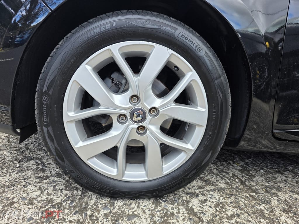 Renault Clio Sport Tourer 0.9 TCe Limited