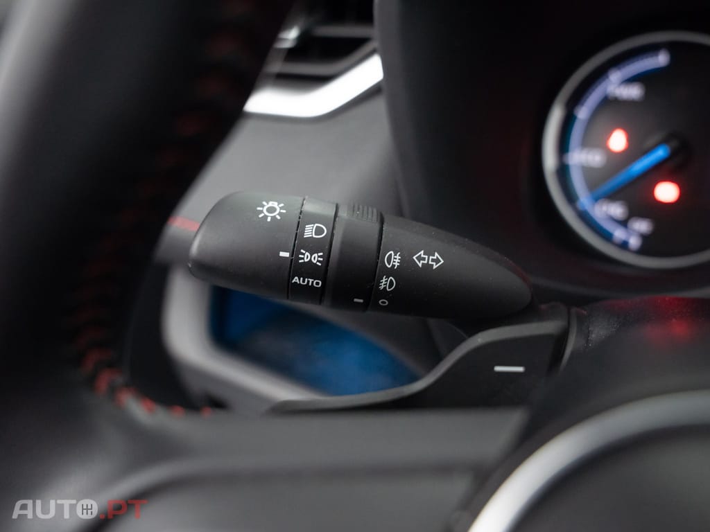 Toyota RAV4 2.5 HDF Plug-in Lounge AWD-i