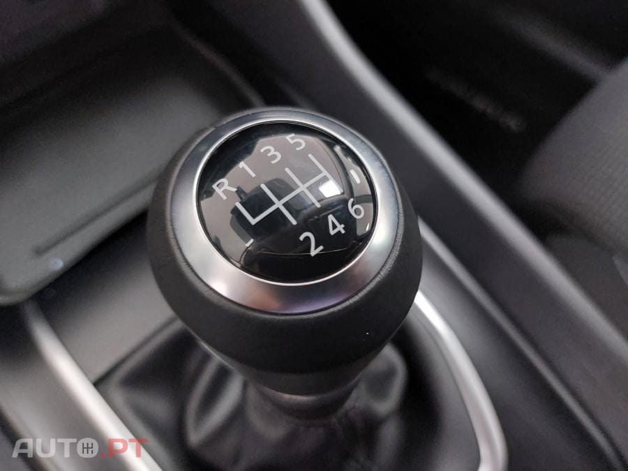 Nissan Qashqai 1.3 DIG-T N-Connecta 