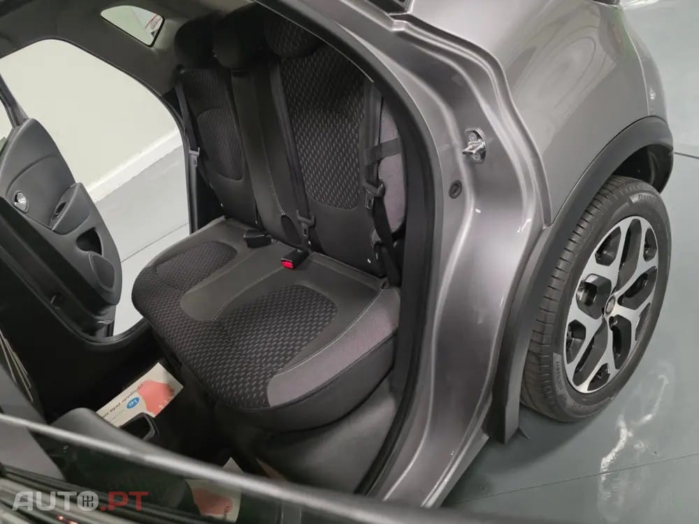 Renault Captur 1.5 DCI EXCLUSIVE