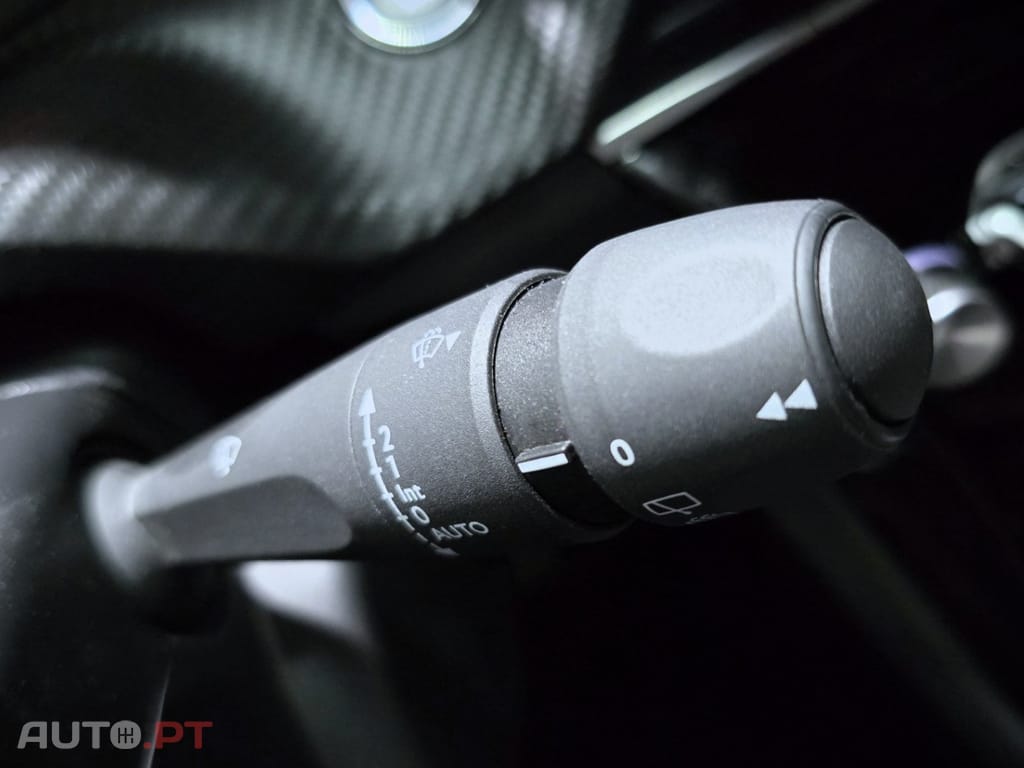 Peugeot E-208 50 kWh Allure Pack