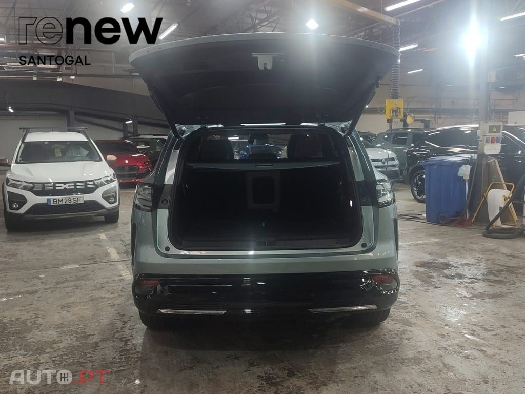 Renault Espace Iconic Full Hybrid E Tech 200