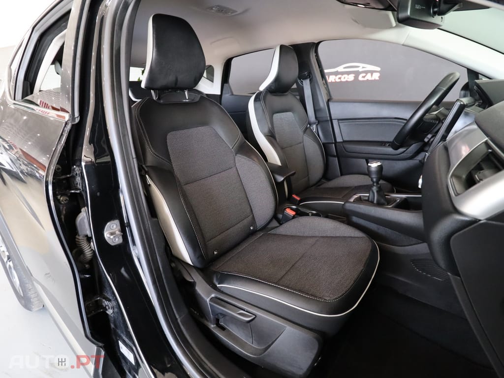 Renault Captur 1.0 TCe Exclusive