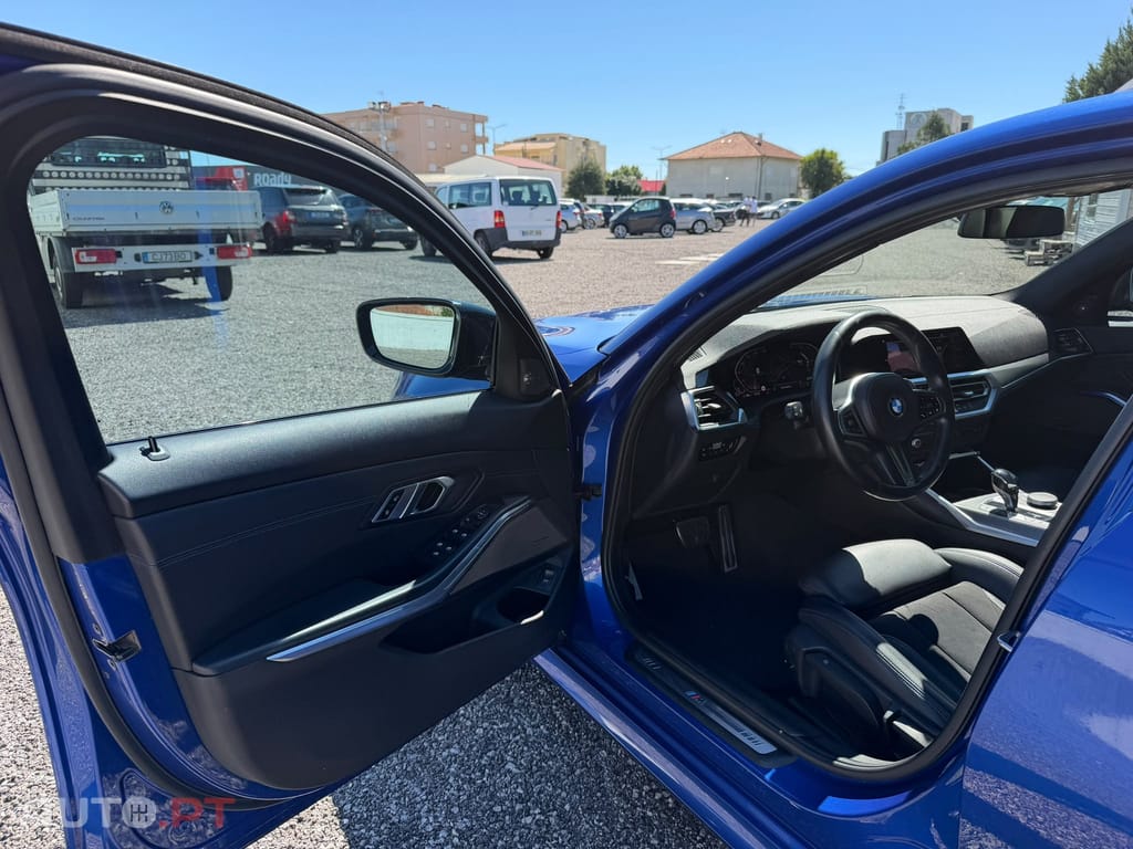BMW 320 d Pack M Shadow Auto