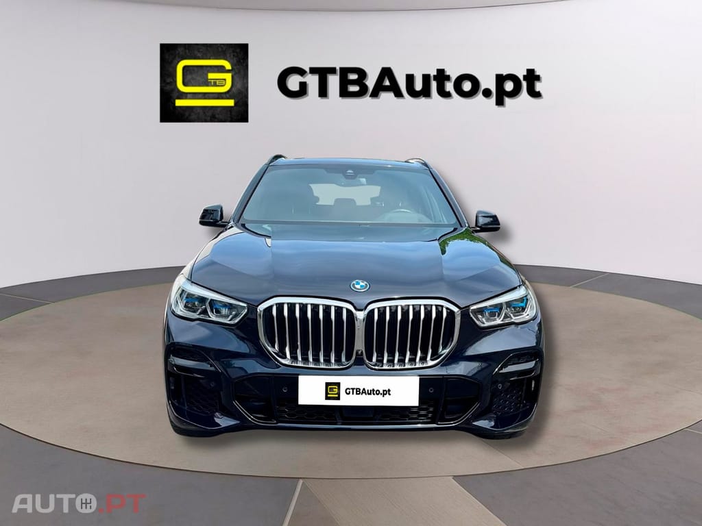 BMW X5 45e Pack M I.V.A DEDUTÍVEL 