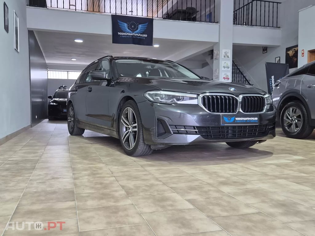 BMW 530 e xDrive Pack Desportivo M