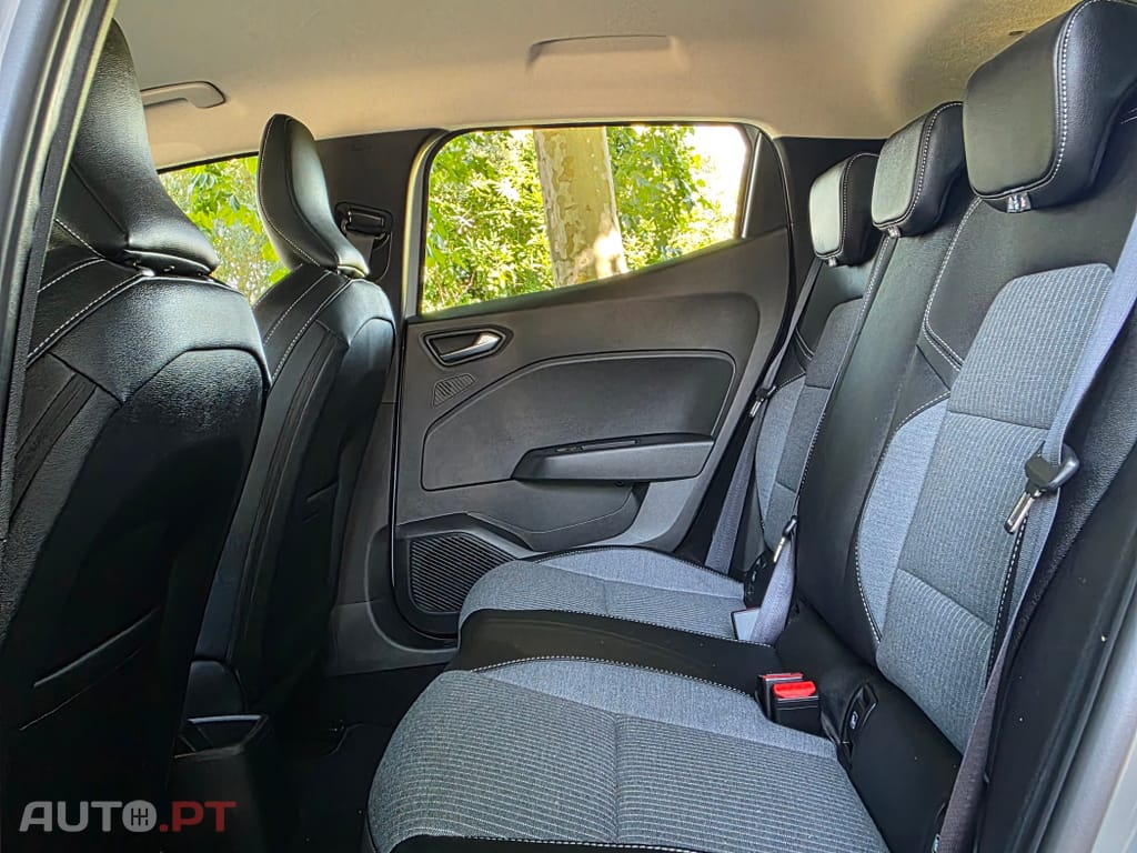 Renault Clio BLUE dCi 100 BUSINESS EDITION